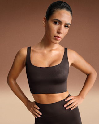 Nike NikeSKIMS Shine Women's Scoop-Neck Bra Top