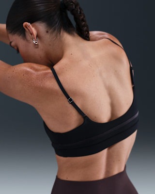Nike Nike One Women's Light-Support Padded Sports Bra