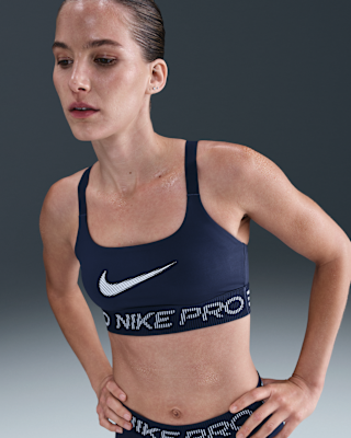 Nike Nike Pro Women's Light-Support Non-Padded Sports Bra