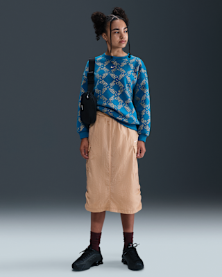 Nike Nike Sportswear Club Fleece Big Kids' (Girls') Oversized Printed Crewneck Sweatshirt