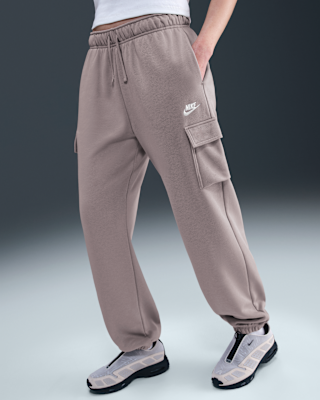 Nike Nike Sportswear Club Fleece Women's Mid-Rise Oversized Cargo Sweatpants