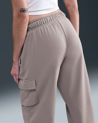 Nike Nike Sportswear Club Fleece Women's Mid-Rise Oversized Cargo Sweatpants