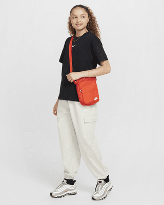 Nike Nike Sportswear Essential Big Kids' (Girls') T-Shirt