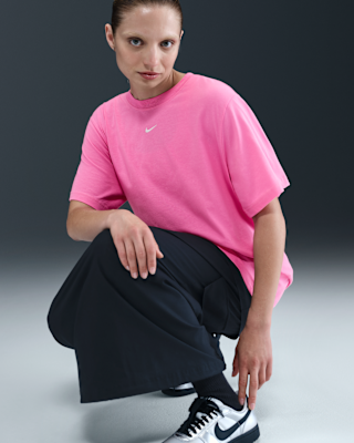 Nike Nike Sportswear Essential Women's T-Shirt (Plus Size)