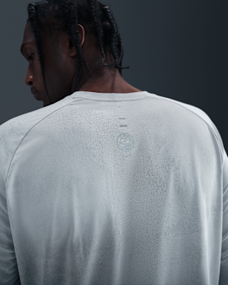 Nike Nike Stride Men's Dri-FIT ADV Long-Sleeve Running Top With Reflective Accents