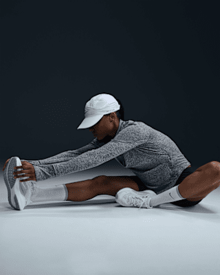 Nike Nike Swift Women's Dri-FIT UV 1/4-Zip Running Top