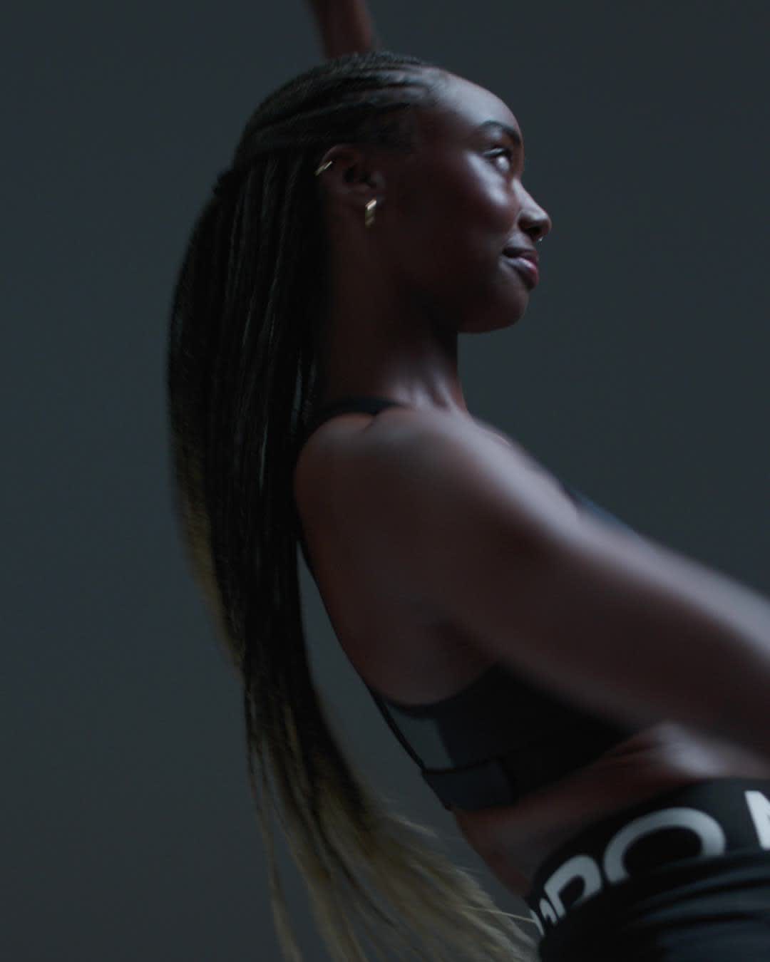 Nike Nike Swoosh High Support Women's Non-Padded Adjustable Sports Bra