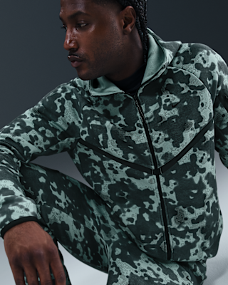 Nike Nike Tech Men's Full-Zip Fleece Camo Windrunner Jacket