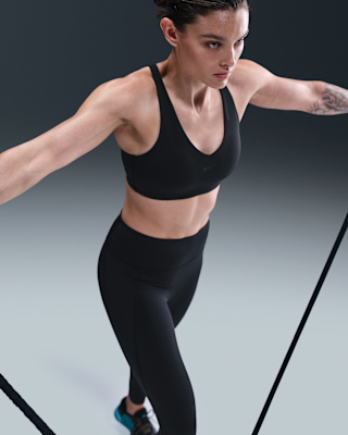 Nike Nike Universa Women's Medium-Support Padded Sport Bra