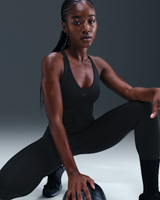 Nike Nike Universa Women's Medium-Support Padded Sports Bra Tank