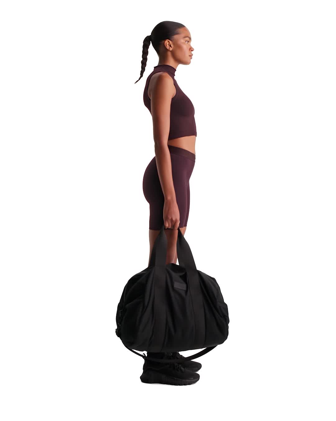 Nike NikeSKIMS Vintage Seamless Women's Mock-Neck Long-Line Bra