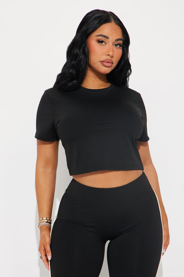 Fashion Nova Feel The Breeze Active Top - Black