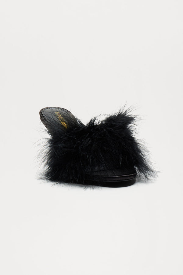 Fashion Nova Fluffy Feather Kitten Heels - Black