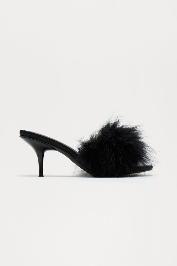 Fashion Nova Fluffy Feather Kitten Heels - Black