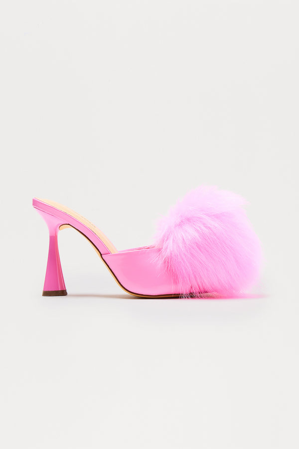 Fashion Nova Hosier Faux Fur Pumps - Pink