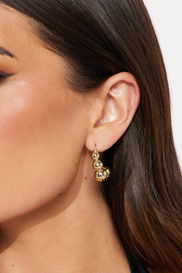 Fashion Nova In My Atmosphere Hoop Earrings - Gold