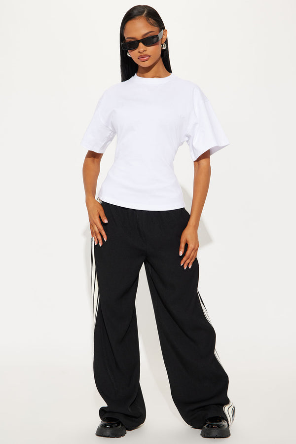 Fashion Nova Jayden Fitted T-Shirt - White