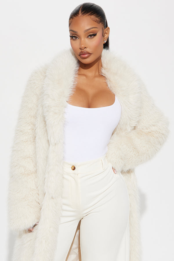 Fashion Nova Jobelle Faux Fur Coat - White