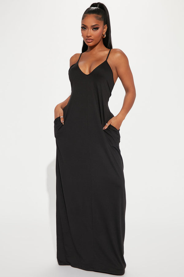 Fashion Nova Simple Saturday Maxi Dress - Black