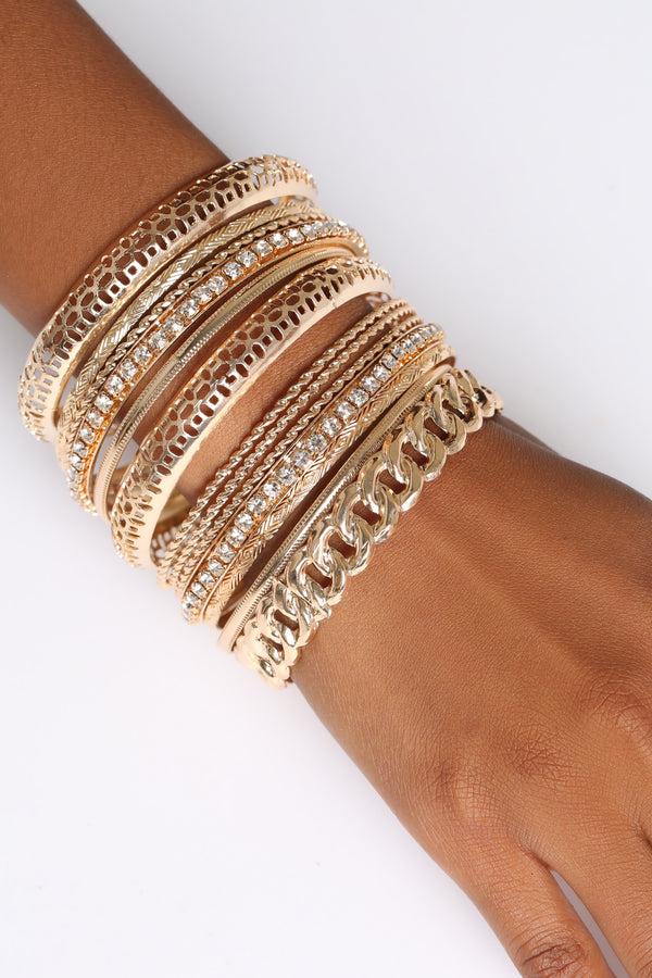 Fashion Nova The Whole Fam Bam Bangle Set - Gold