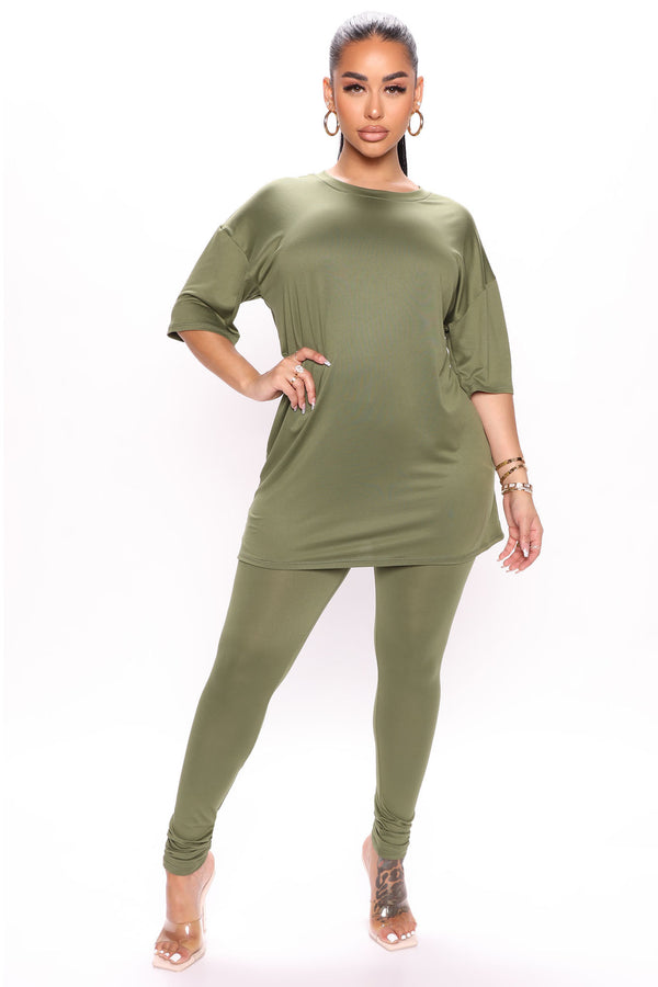 Fashion Nova Weekend Vibes Legging Set - Olive