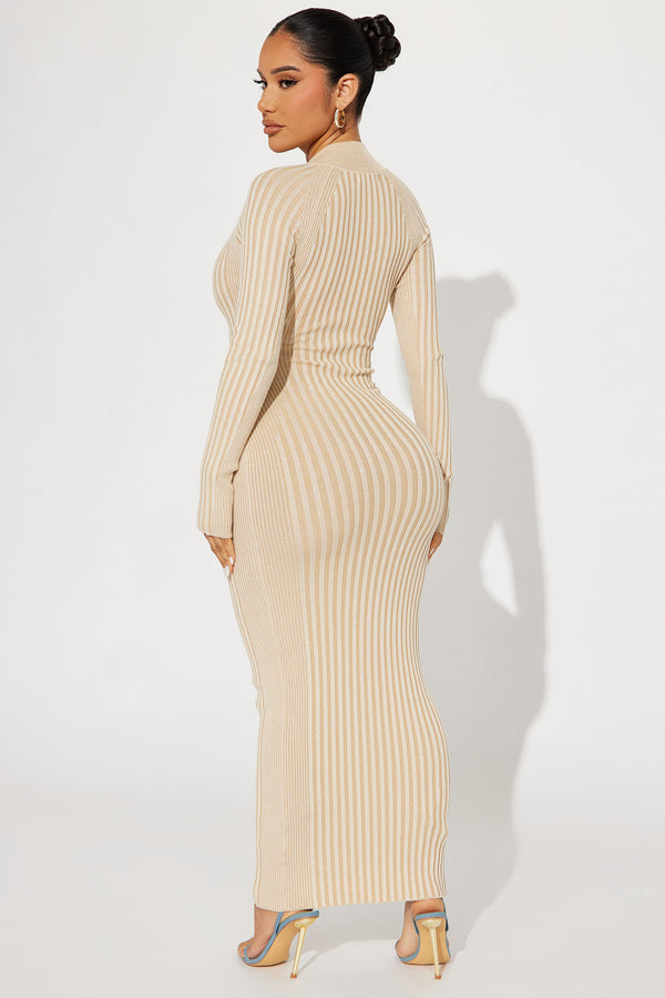 Fashion Nova Keeping You Warm Sweater Maxi Dress - Cream