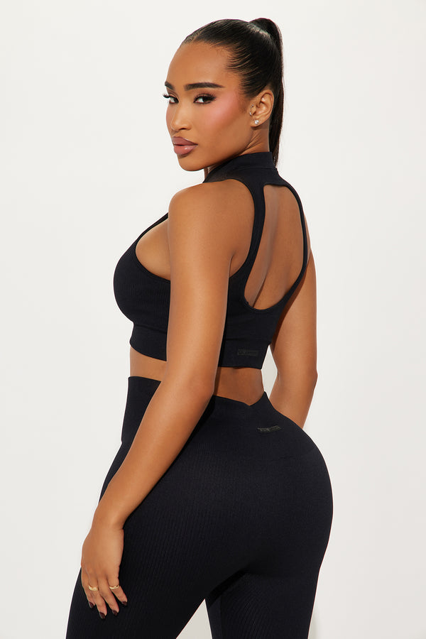 Fashion Nova Reach Up Effortless Seamless Active Tank - Black