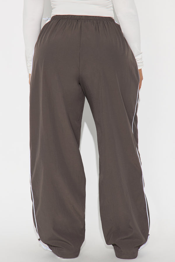 Fashion Nova Running The City Jogger Track Pant 32″ - Grey