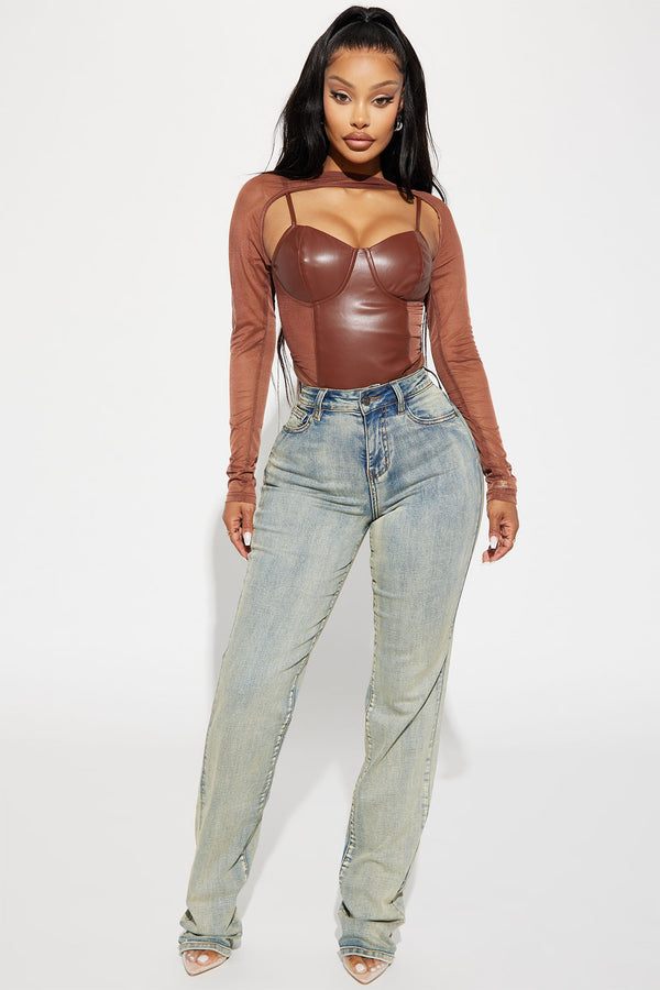 Fashion Nova Set The Scene Stretch Stacked Straight Leg Jeans - Vintage Wash