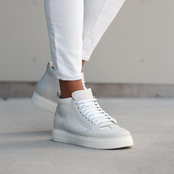 Forever21 18's Garda Leather High Top White