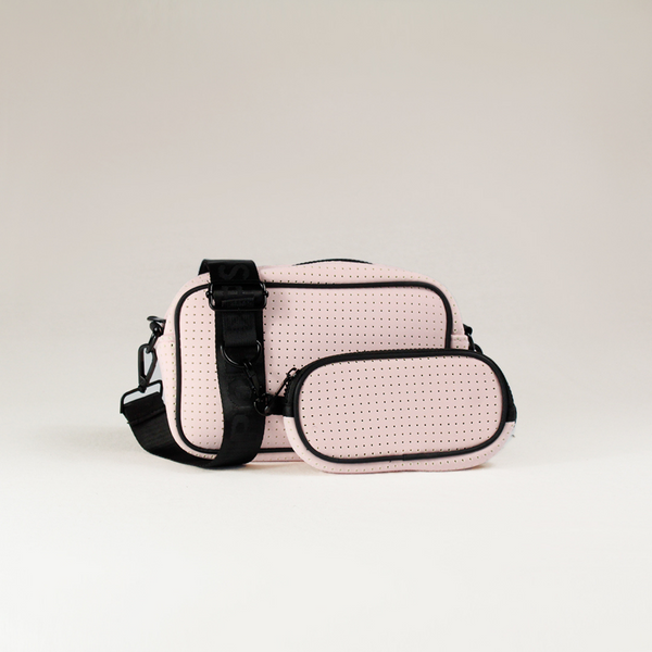 Forever21 CAMERA BAG PRETTY in PINK
