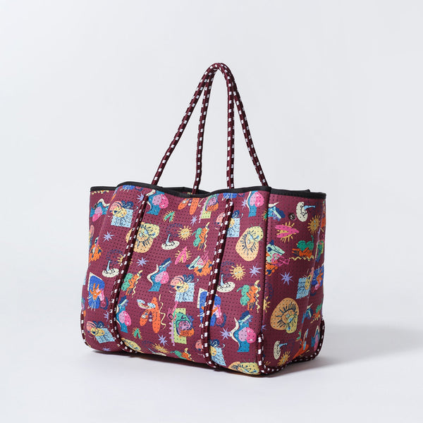 Forever21 CONSTRUYENDO FUTUROS BURGUNDY