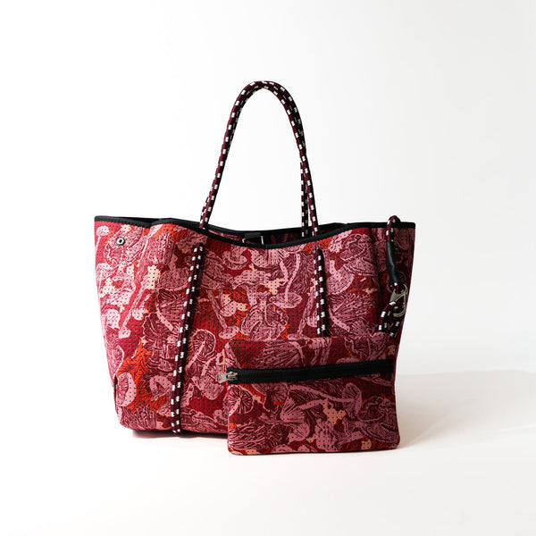 Forever21 EVERYDAY TOTE SHROOMS RED