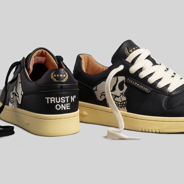 Forever21 FG-1 LOW "TRUST NO ONE" - BLACK BONE Black