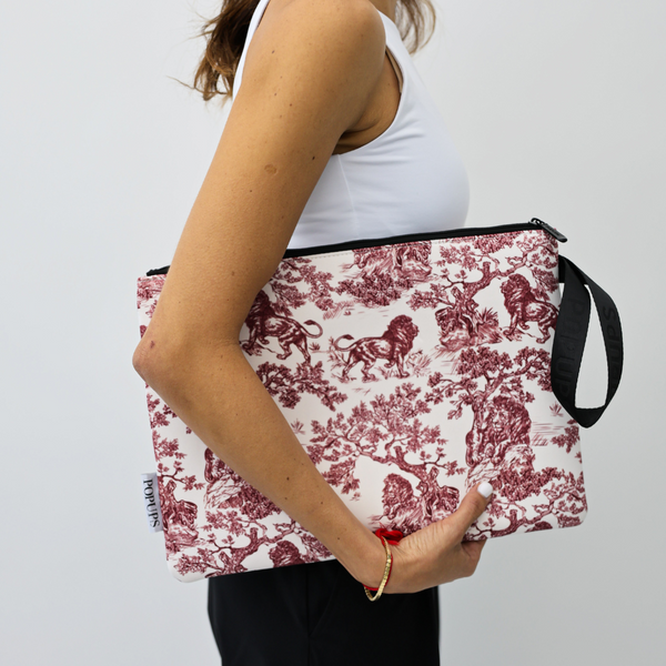 Forever21 LAPTOP SLEEVE LION TOILE