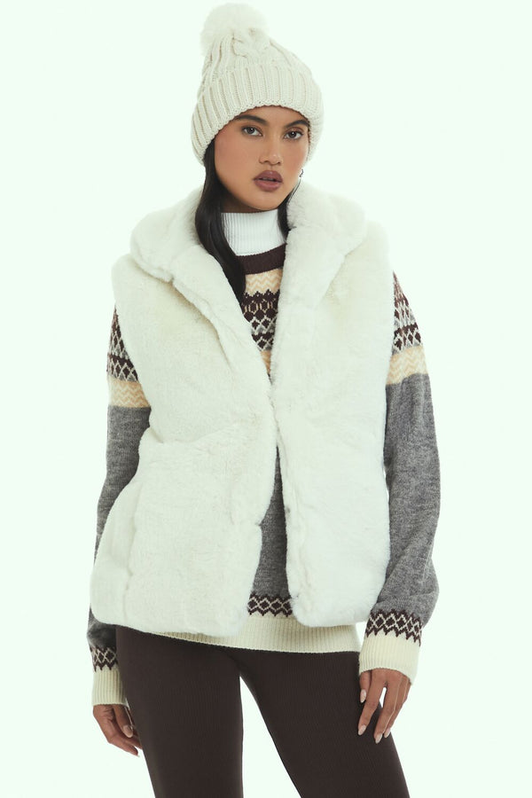 Forever21 Notched Faux Fur Vest WHITE