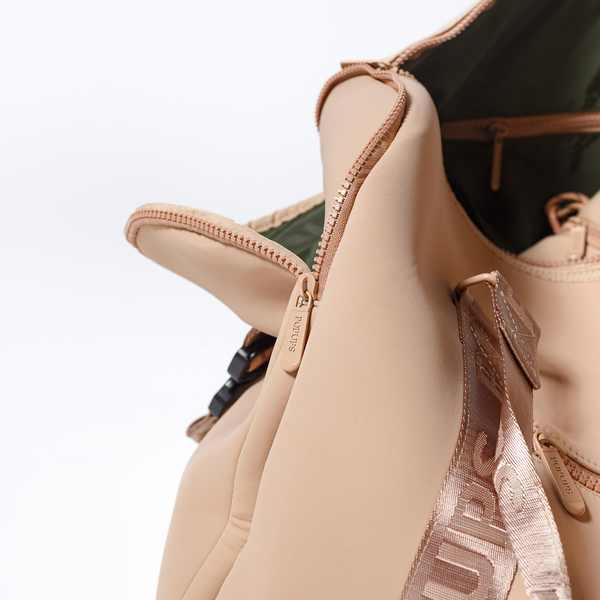 Forever21 WEEKENDER TAN