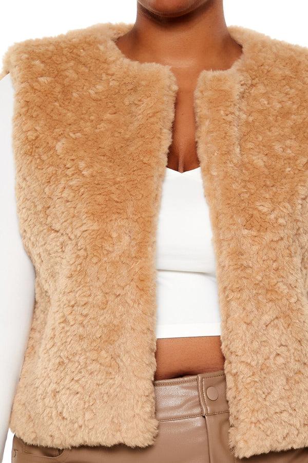 Forever21 Plus Size Faux Shearling Cropped Vest DESERT SAND