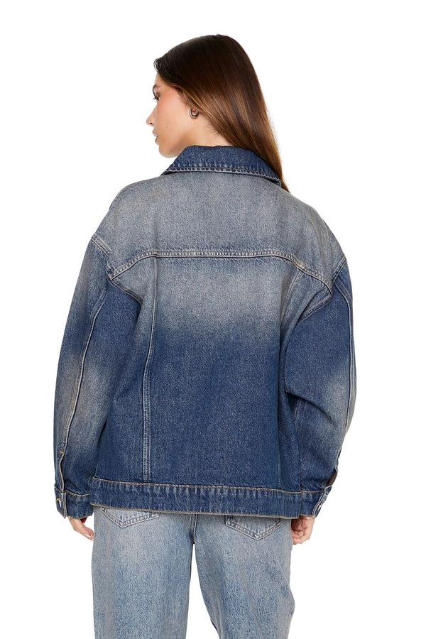 Forever21 Stone Wash Denim Trucker Jacket MEDIUM DENIM