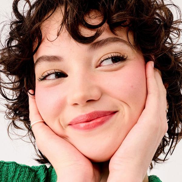 Ulta Benefit Cosmetics  WANDERful World Silky-Soft Powder Blush Mini