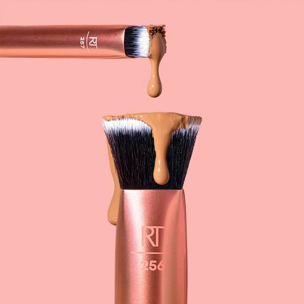 Ulta Real Techniques  Face Base Multiuse Makeup Brush Set
