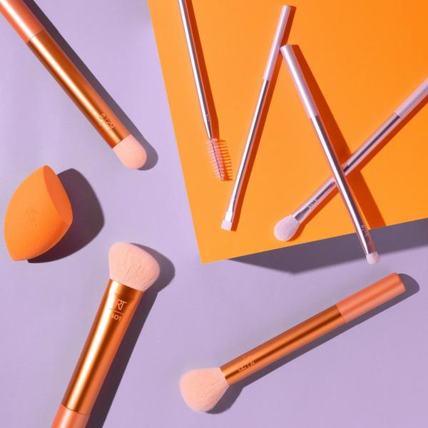 Ulta Real Techniques  Level Up Makeup Brush + Blending Sponge Set