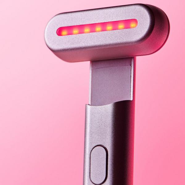 Ulta Solawave  4-in-1 Radiant Renewal Skincare Wand