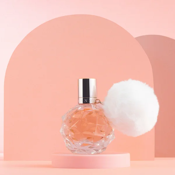 Ariana Grande Ari Eau De Parfum 30ml