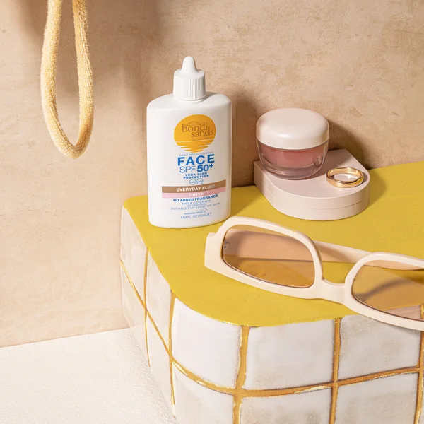 Bondi Sands SPF 50+ Everyday Tinted Face Fluid 50ml (UK)