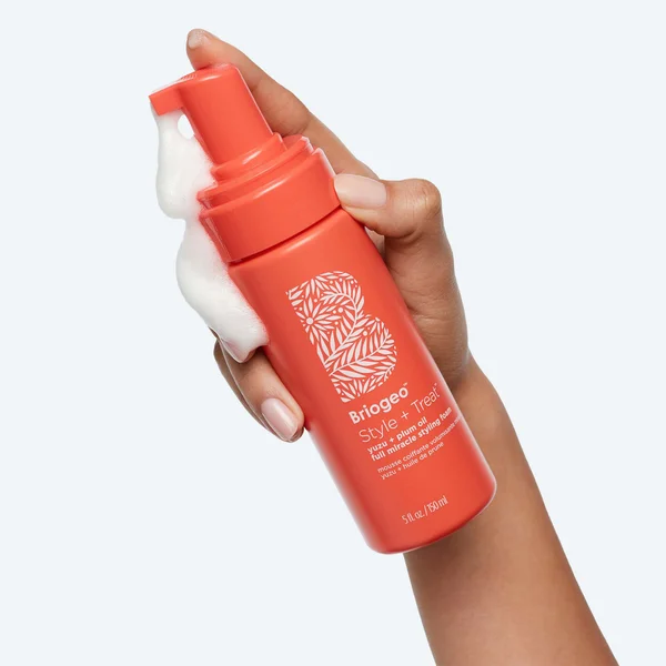Briogeo Style + Treat Yuzu + Plum Oil Full Miracle Styling Foam 150ml