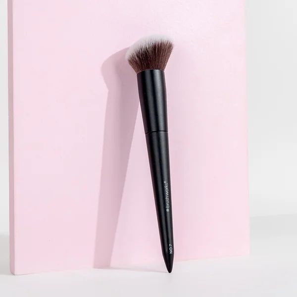 Brushworks No. 7 Angled Blush Brush