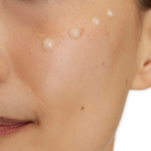 CeraVe Skin Renewing 10% Pure Vitamin C Serum With Ceramides For Brighter & Smoother Skin 30ml