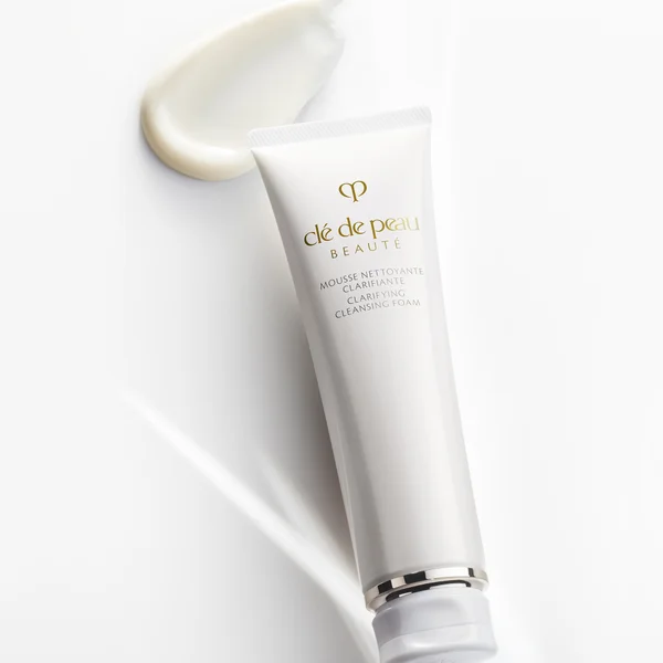 Clé De Peau Beauté Clarifying Cleansing Foam 125ml