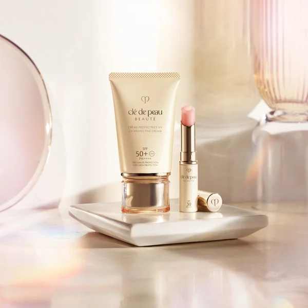 Clé De Peau Beauté Exclusive Protective Lip Treatment SPF 30 4g